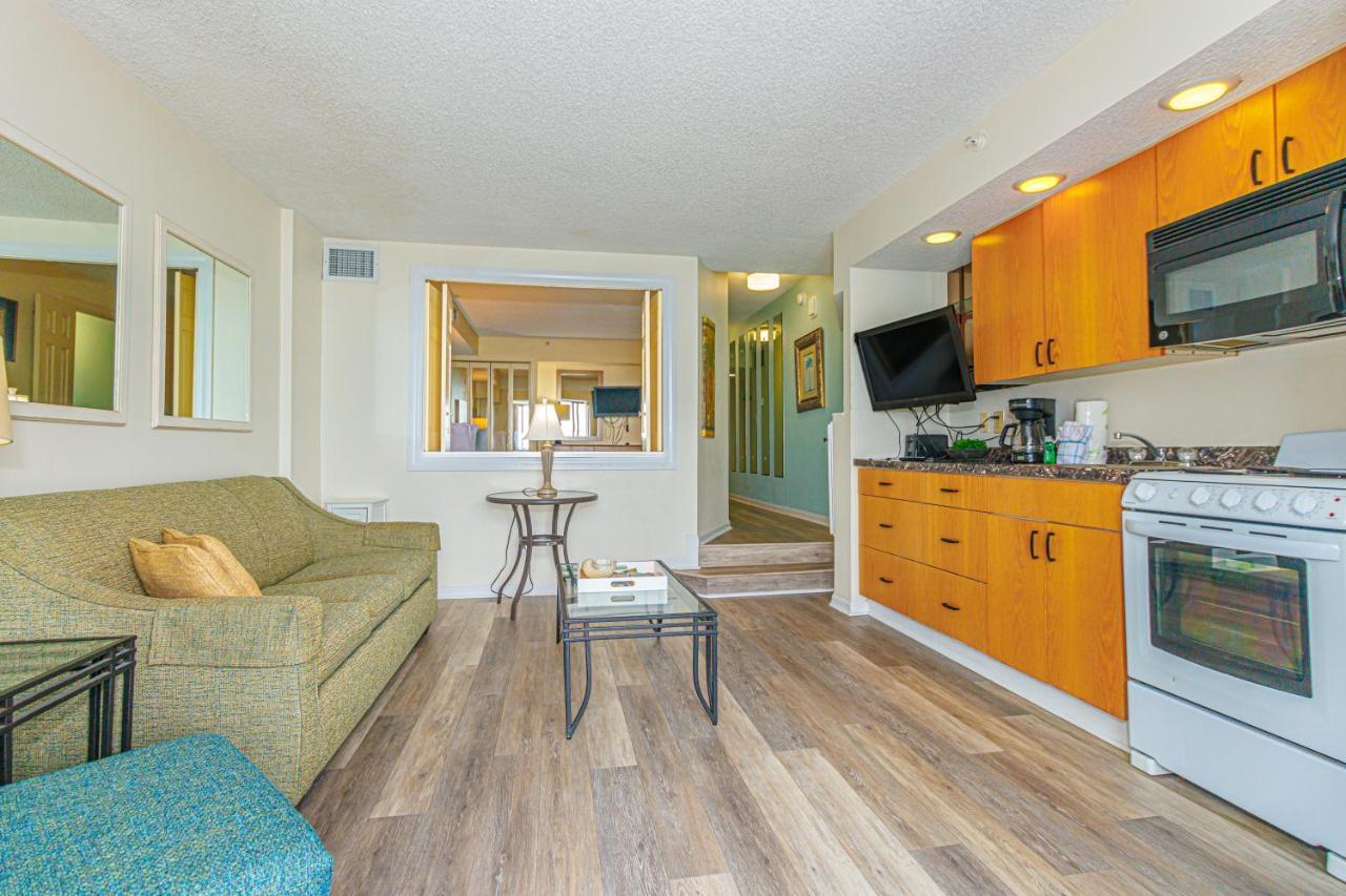 Beach Colony Resort Unit 1405 - Beautiful Oceanfront Condo - 1 Bedroom, 1 Bath - Perfect For 6! Myrtle Beach Exterior foto