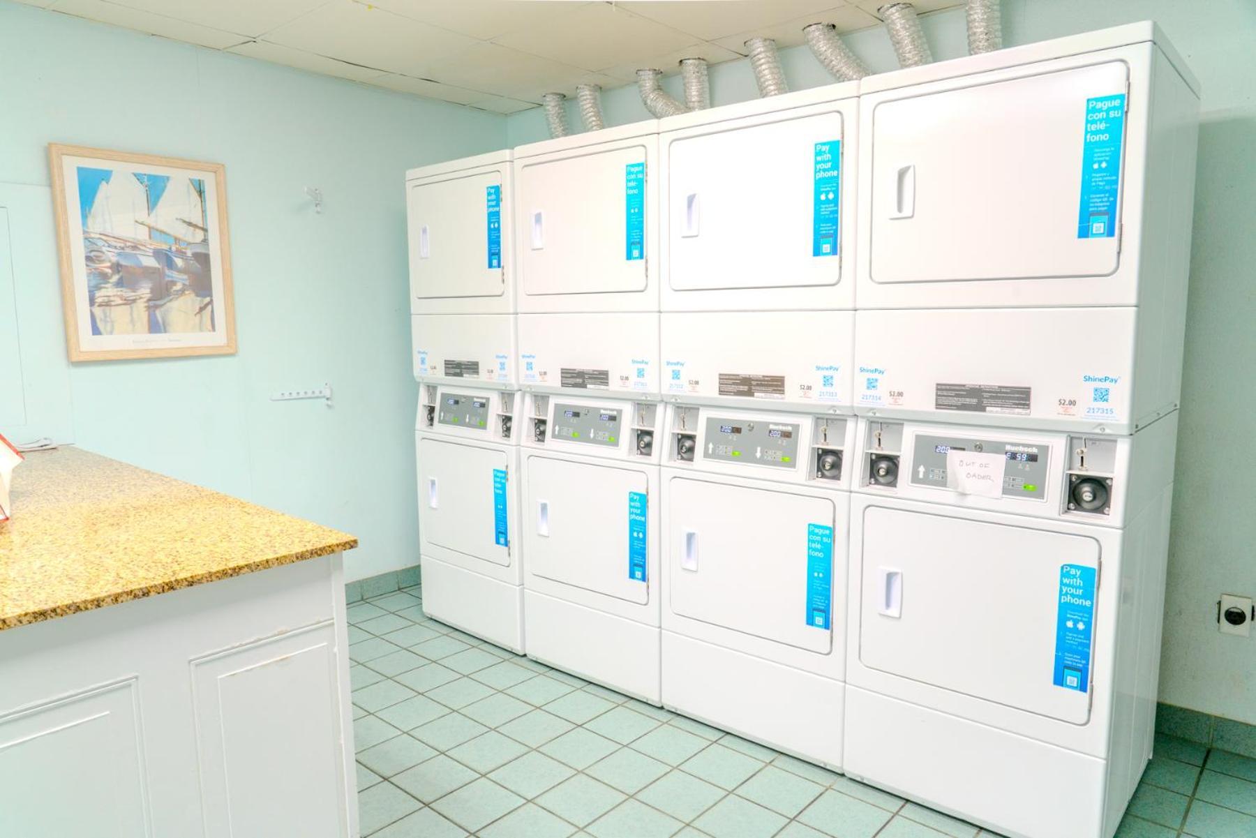 Beach Colony Resort Unit 1405 - Beautiful Oceanfront Condo - 1 Bedroom, 1 Bath - Perfect For 6! Myrtle Beach Exterior foto